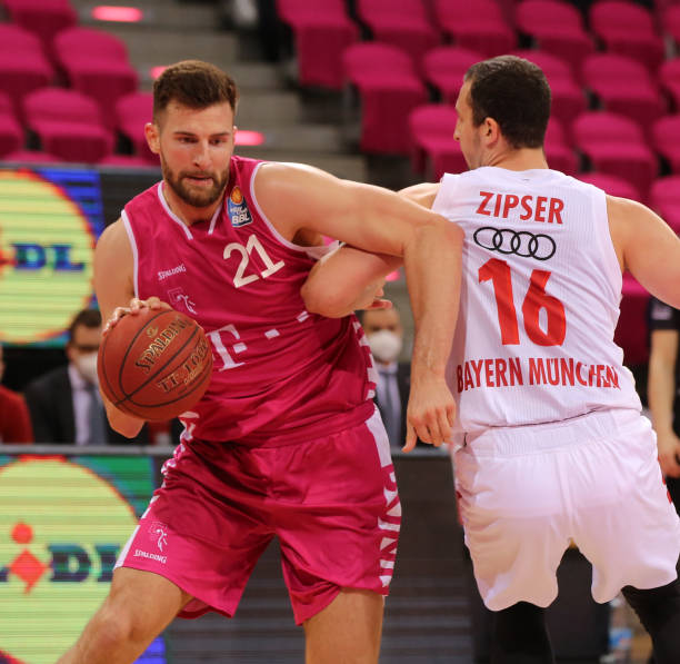 市范围内的 市范围内的